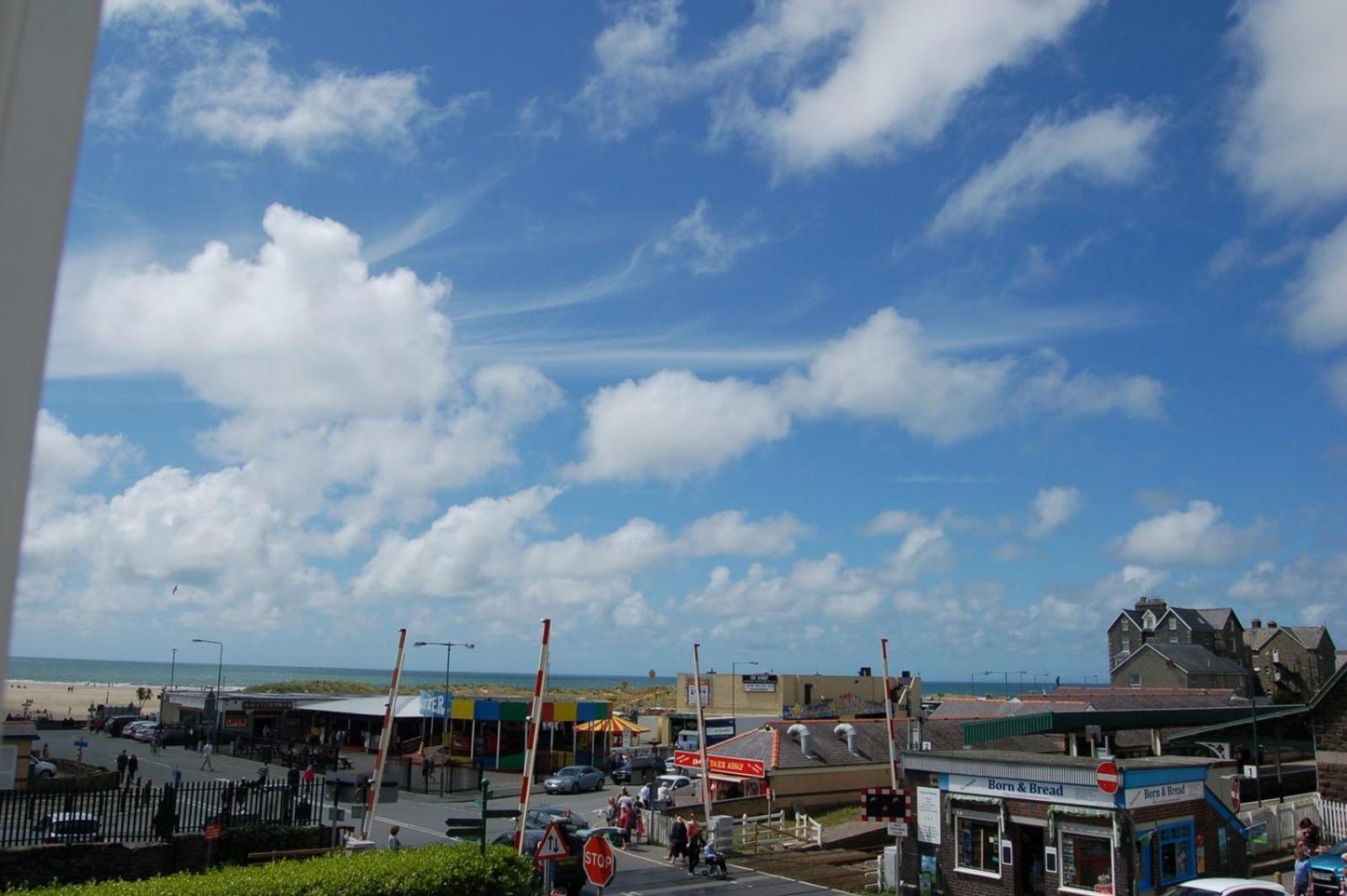 Beach Vista Apartment Three In Barmouth Esterno foto